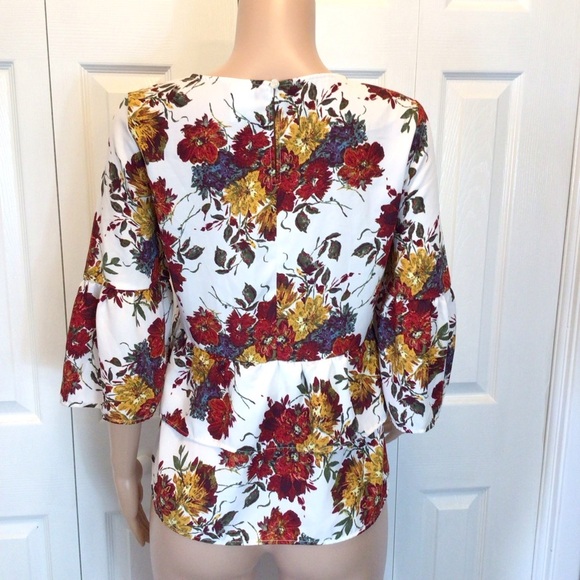 Time and Tru Women's Floral Ruffle Bell Sleeve Peplum Top Blouse Size Small 4-6 - Picture 5 of 8